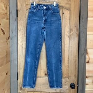 Vintage Levi’s 550 Mom jeans 26 / Size 6 Miss Long